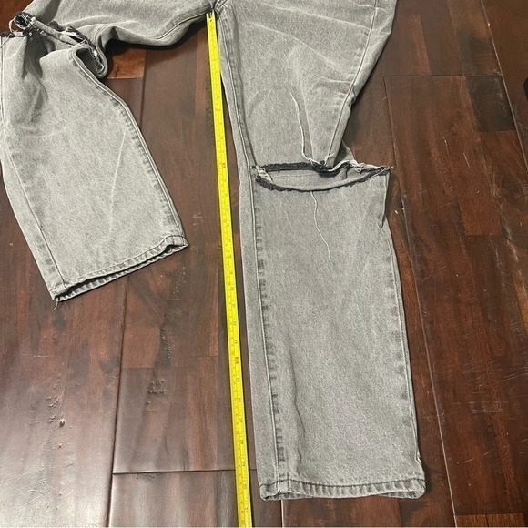 Pretty Little Thing Jeans Us 10 UK 14 High Rise Straight Distressed Women’s - Picture 10 of 11